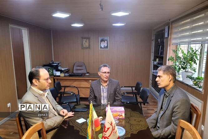 بازدید معاون وزیر و رئیس مرکز ارزشیابی و تضمین کیفیت نظام آموزش و پرورش از آموزش و پرورش منطقه 3