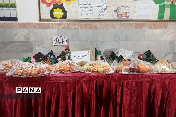 برگزاری پویش یلدای مهربانی در مدارس دخترانه شهرستان کاشمر