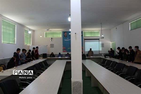 برگزاری انتخابات مجلس دانش‌آموزی شهرستان مهریز