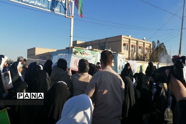 تشییع شهید گمنام در دبستان شاهد‌‌عبدالرحمن  آدمی ابرکوه