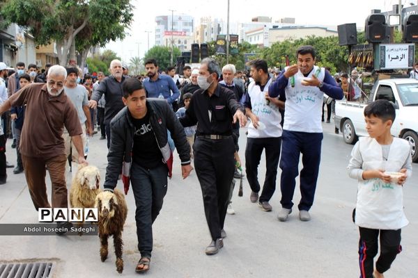 تشییع پیکر 3 شهید گمنام دفاع مقدس در بوشهر