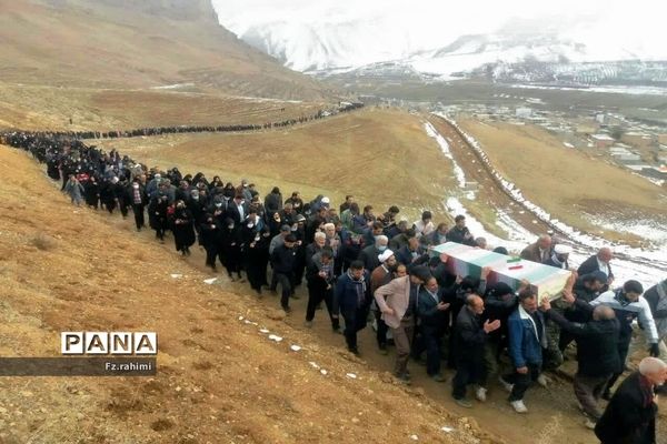 خاکسپاری پیکر شهید گمنام در پردنجان