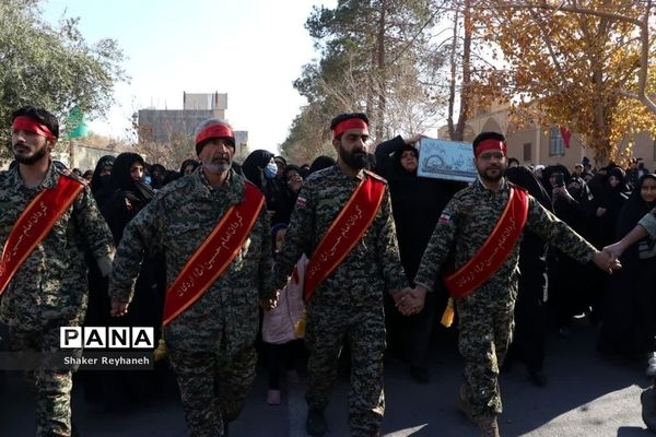 تشییع شهدای گمنام  در اردکان