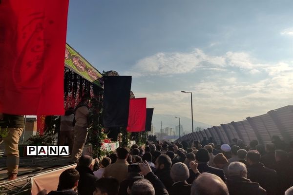 تشییع و وداع با پیکر مطهر شهدای گمنام در کرج