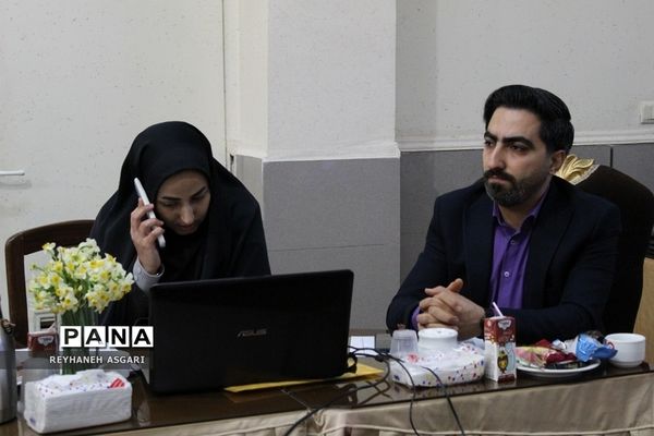 نشست هم‌اندیشی مسئولین سازمان‌های دانش‌آموزی مناطق شهرستان‌های استان تهران