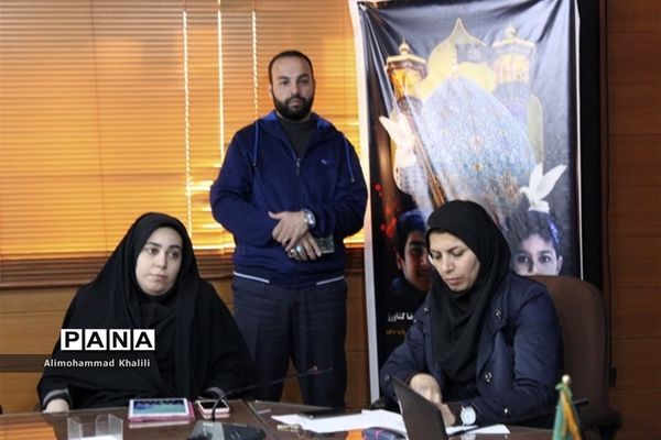 برگزاری کارگاه آموزشی روایت نویسی ویژه مربیان و دانش‌آموز خبرنگاران خبرگزاری پانا در شیراز