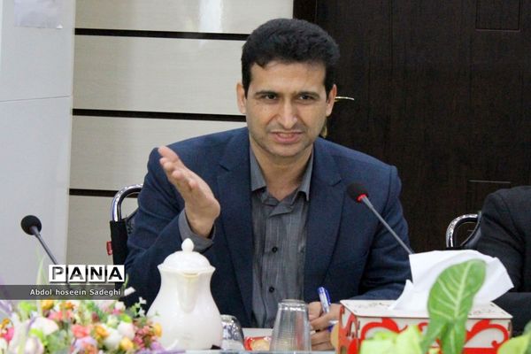 نشست هماهنگی برگزاری مراسم یادواره شهدا در آموزش و پرورش استان بوشهر