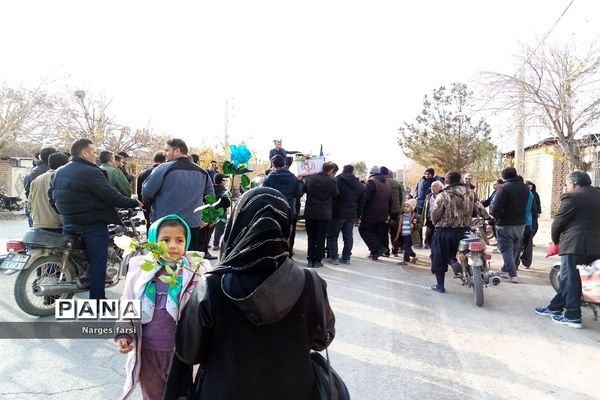 تشییع پیکر شهید گمنام در روستای باقرآباد قم