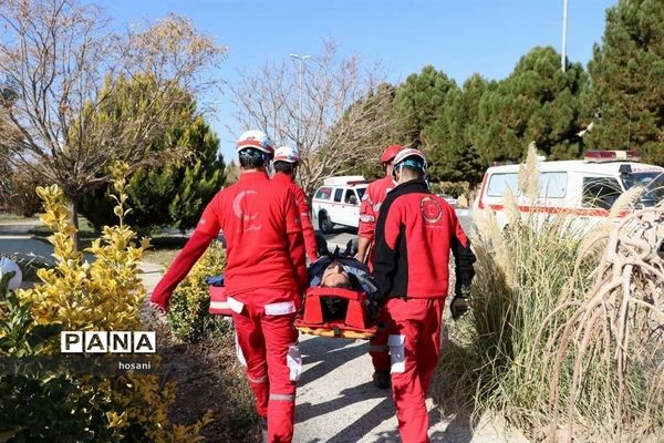 مانورسراسری ایمنی بمناسبت سالروز حادثه زلزله بم در خراسان جنوبی