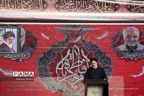 تشییع پیکر ۲۰۰ شهید گمنام دفاع مقدس در تهران