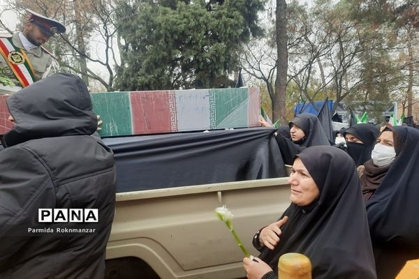 مراسم تشییع پیکر مطهر شهید گمنام  در شیراز
