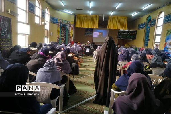 مراسم سوگواری حضرت فاطمه زهرا(س) در دبیرستان دخترانه محمد عاصمی