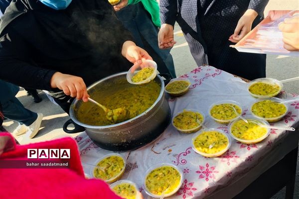 مراسم سوگواری شهادت حضرت زهرا(س) در دبیرستان‌های ناحیه 3 شیراز