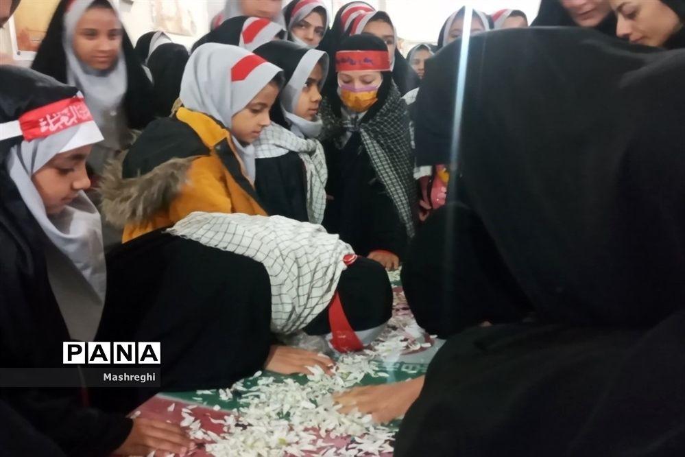 تشییع شهید گمنام در مدارس کاشان