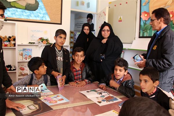 افتتاح بخش نوسوادان کتابخانه شهید دهقان ناحیه ۲ یزد