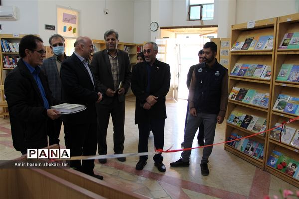 افتتاح بخش نوسوادان کتابخانه شهید دهقان ناحیه ۲ یزد