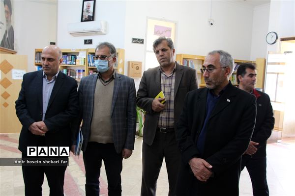 افتتاح بخش نوسوادان کتابخانه شهید دهقان ناحیه ۲ یزد