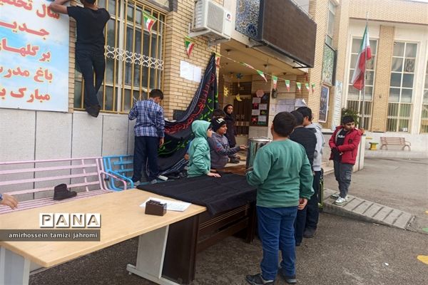 برپایی موکب در دبستان های ناحیه 3 شیراز به مناسبت شهادت حضرت زهرا سلام الله علیها