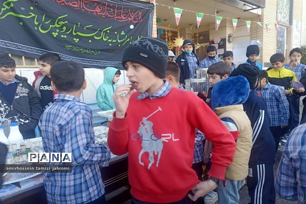 برپایی موکب در دبستان های ناحیه 3 شیراز به مناسبت شهادت حضرت زهرا سلام الله علیها