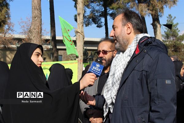 مراسم تشییع و تدفین شهید گمنام در پردیس شهید صدوقی کرمانشاه