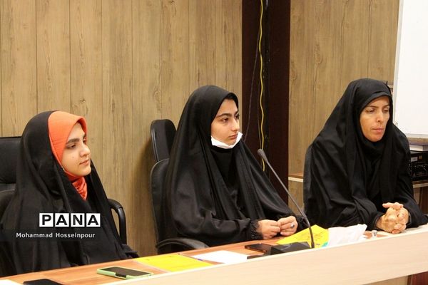 برگزاری انتخابات شورای دانش‌آموزی در بهارستان‌2
