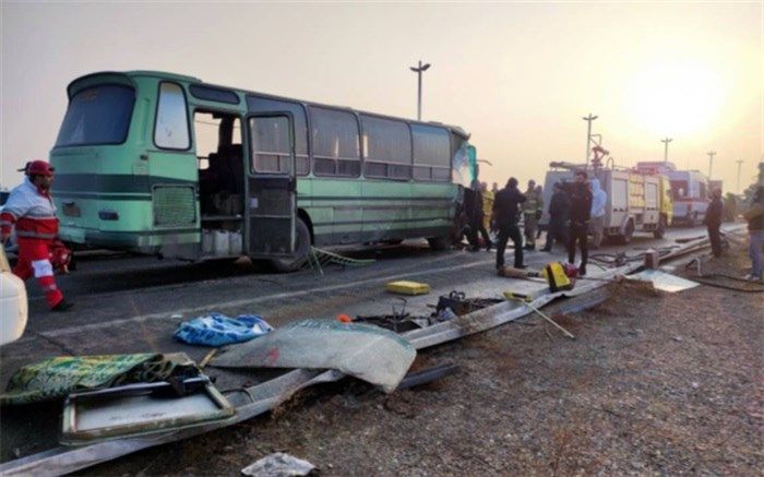 تصادف ۲ اتوبوس در محدوده فرودگاه امام با 49 مصدوم و یک فوتی