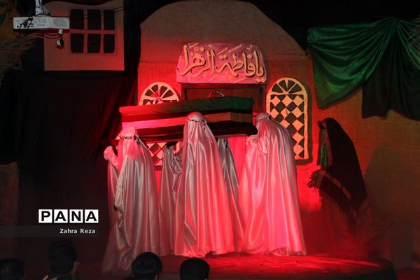 مراسم اختتامیه نمایش زخم موعود در ورامین