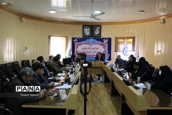 برگزاری اولین جلسه شورای برنامه ریزی سازمان دانش‌آموزی استان یزد در سال تحصیلی جدید