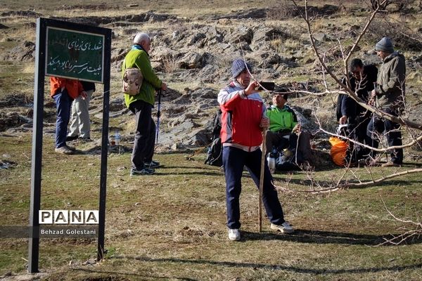 کوهپیمایی مربیان سازمان دانش‌آموزی آذربایجان غربی