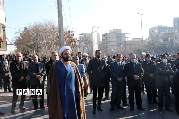 تشییع پیکر شهید گمنام ومراسم خاکسپاری در اردوگاه ثامن الحجج (ع)مشهد