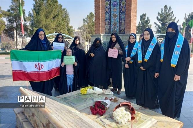 تجدید میثاق با شهدا بهمناسبت سالگرد سردار حاج قاسم سلیمانی