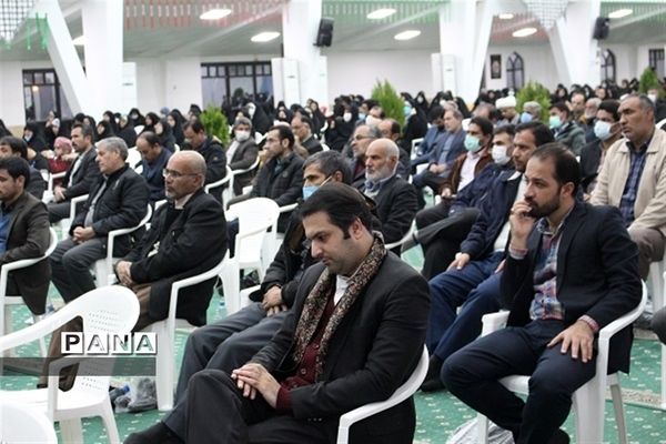 اجتماع بزرگ جهاد تبیین فرهنگیان خراسان جنوبی در حسینیه جماران بیرجند