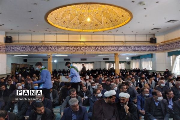 بزرگداشت هفتمین روز خاکسپاری شهید گمنام در اداره‌کل آموزش و پرورش فارس