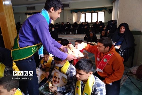 بزرگداشت هفتمین روز خاکسپاری شهید گمنام در اداره‌کل آموزش و پرورش فارس