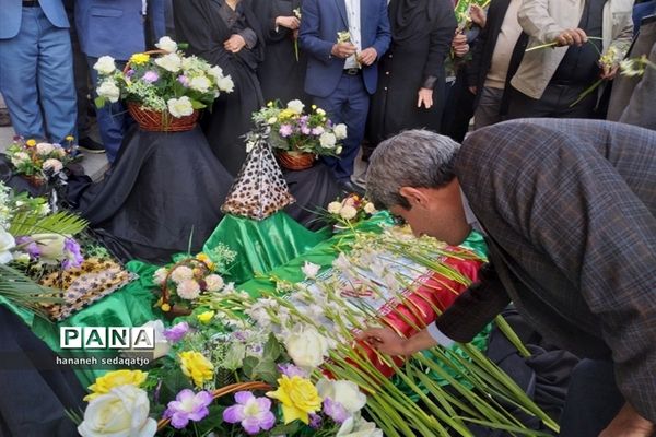 بزرگداشت هفتمین روز خاکسپاری شهید گمنام در اداره‌کل آموزش و پرورش فارس