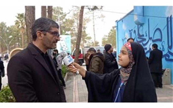 شهدای گمنام ستاره‌هایی هستند که با گمنامی، نامشان به عرش رسید