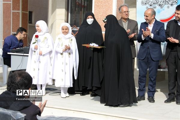 افتتاح  یک دبستان ۶ کلاسه در قزوین
