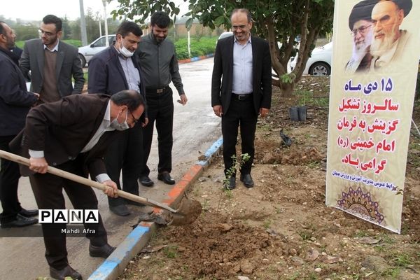 تقدیر از گزینشگران و کاشت نهال به مناسبت سالروز تشکیل نهاد گزینش در شهرستان بهبهان