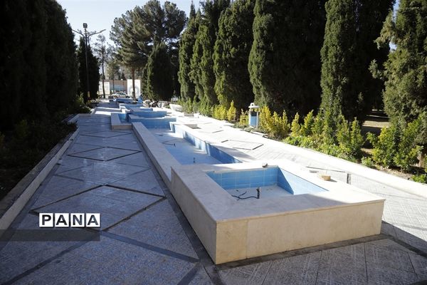 عملیات اجرایی باغ شهرداری بیرجند
