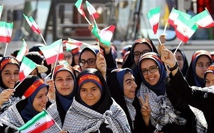 دانش‌آموزان دختر قمی از اول بهمن به یادمان‌های مناطق جنگی جنوب اعزام می‌شوند