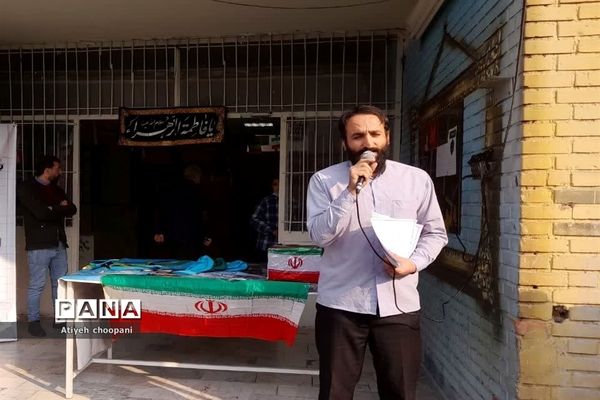 اجرای طرح شهردار مدرسه در دبیرستان هیات امنایی شهید عاشوری منطقه ۱۴