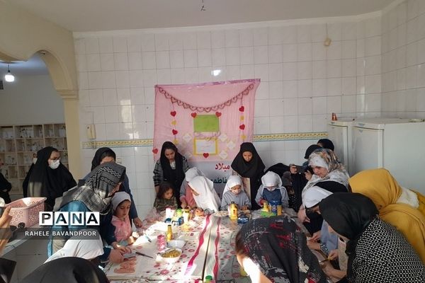 برگزاری کارگاه آموزش آشپزی مادران و دختران در فشافویه