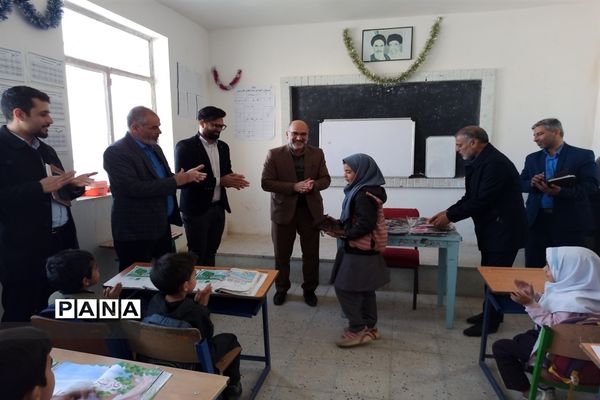 بازدید مدیرکل آموزش و پرورش خراسان جنوبی از مدارس منطقه آموزش و پرورش دستگران طبس