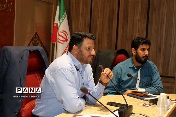 نشست هم‌اندیشی فرماندهان بسیج دانش‌آموزی شهرستان‌های استان تهران