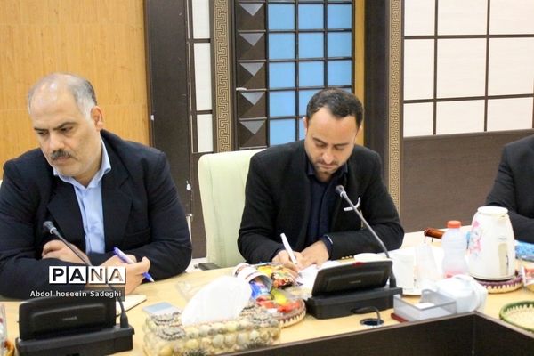 نشست خبری معاون هماهنگی امور اقتصادی استانداری بوشهر