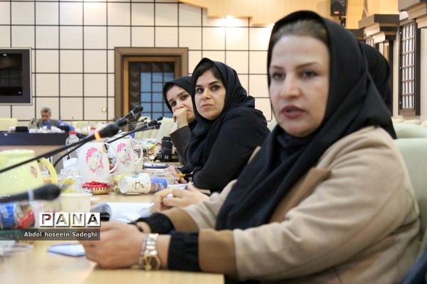 نشست خبری معاون هماهنگی امور اقتصادی استانداری بوشهر