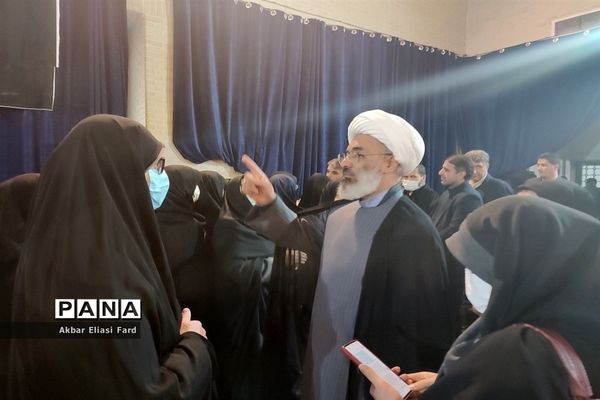 بازدید مدیرکل آموزش و پرورش شهرستان‌های استان تهران از شهر جدید پرند