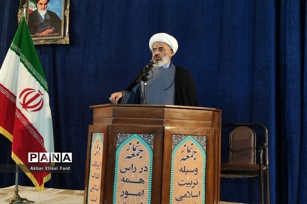 بازدید مدیرکل آموزش و پرورش شهرستان‌های استان تهران از شهر جدید پرند