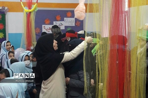 برگزاری جشن روز مادر در مدرسه ام البنین یک شهرری