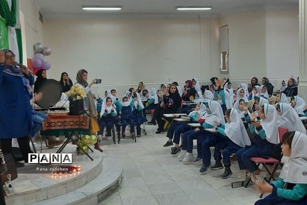 جشن روز مادر در دبستان دخترانه  سما یک رودهن